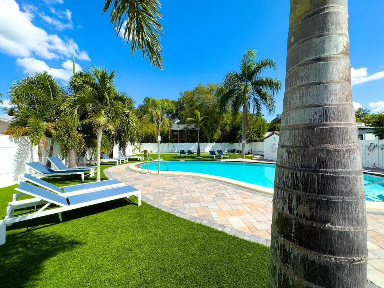 1K Bed Studio Apt With Shared Pool 06 كليرووتر المظهر الخارجي الصورة