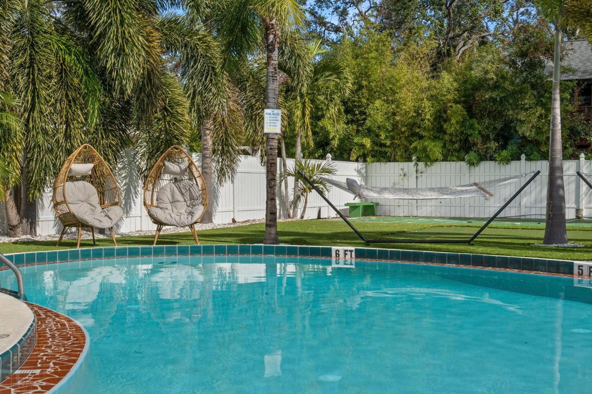 1K Bed Studio Apt With Shared Pool 06 كليرووتر المظهر الخارجي الصورة